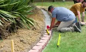retaining wall installer